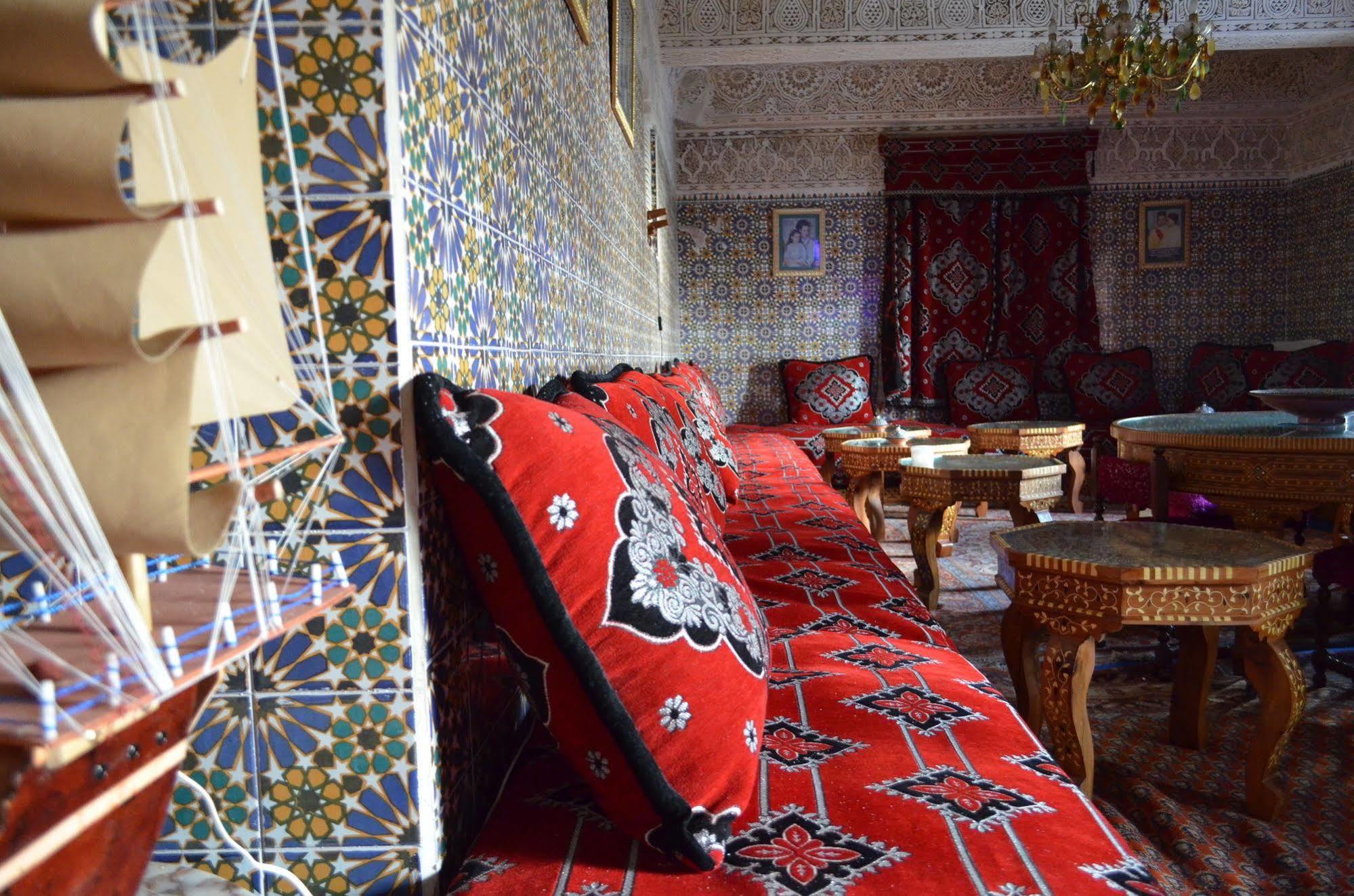 Hotel Sahara Εσαουίρα Εξωτερικό φωτογραφία